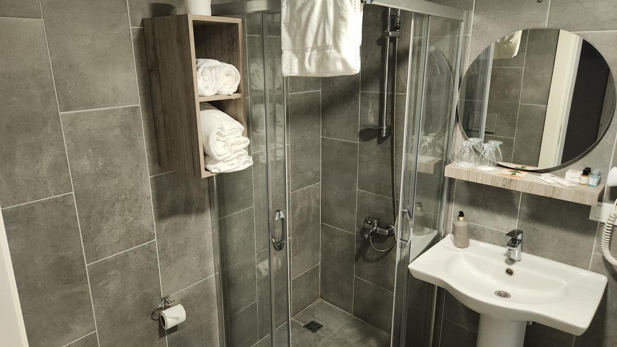 Hbs Polonezkoy Life & Garden Hotell Istanbul Exteriör bild