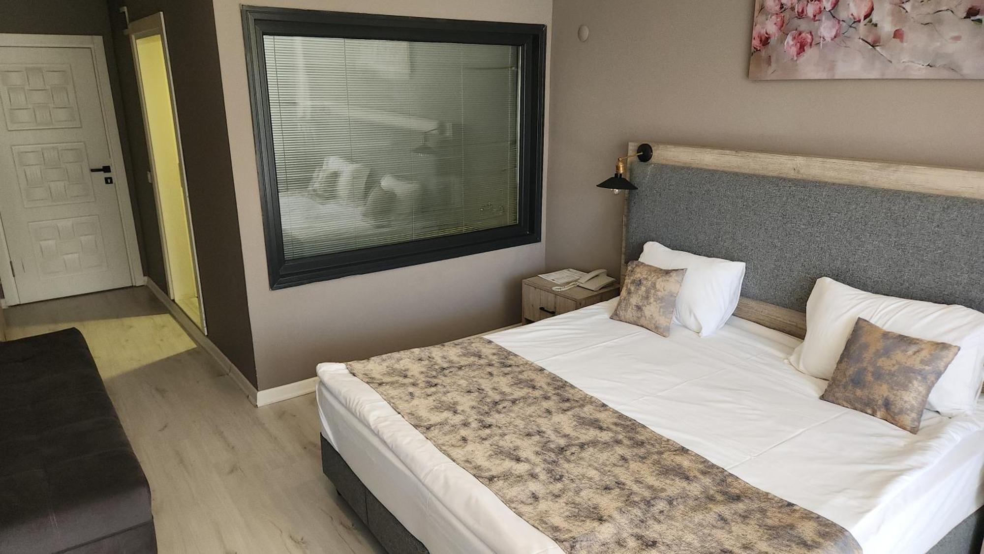 Hbs Polonezkoy Life & Garden Hotell Istanbul Exteriör bild