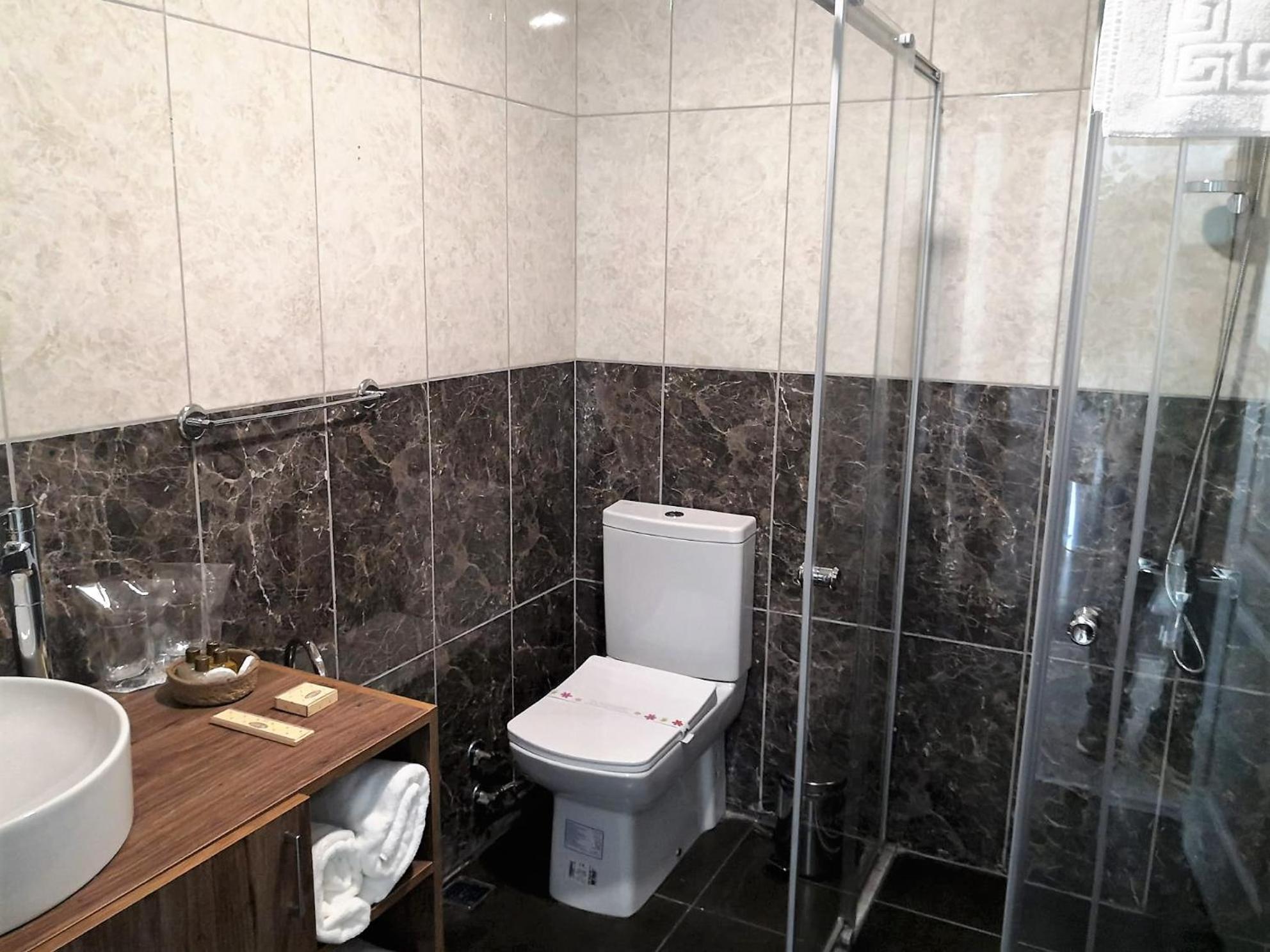 Hbs Polonezkoy Life & Garden Hotell Istanbul Exteriör bild